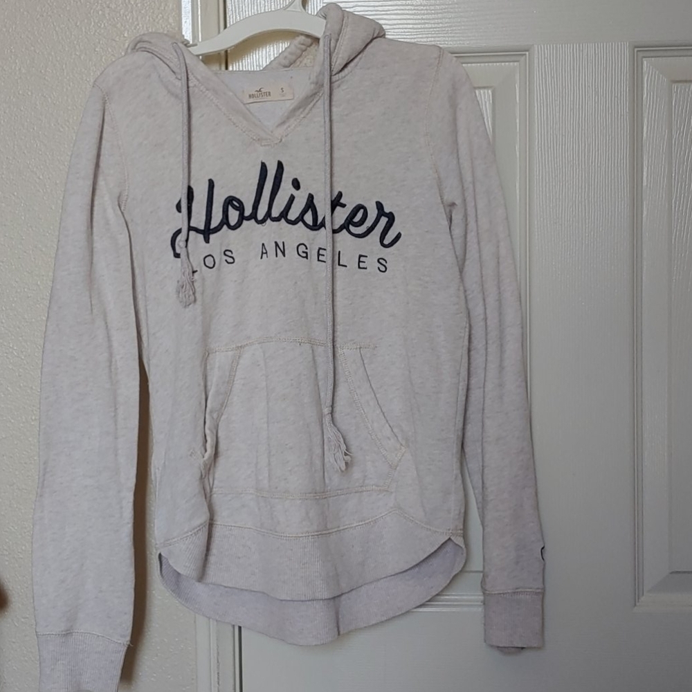 Hollister pullover hoodie